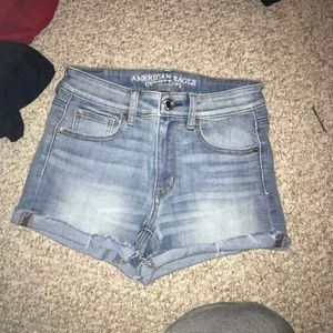 BRAND NEW AE Hi-Rise Shortie SZ 4